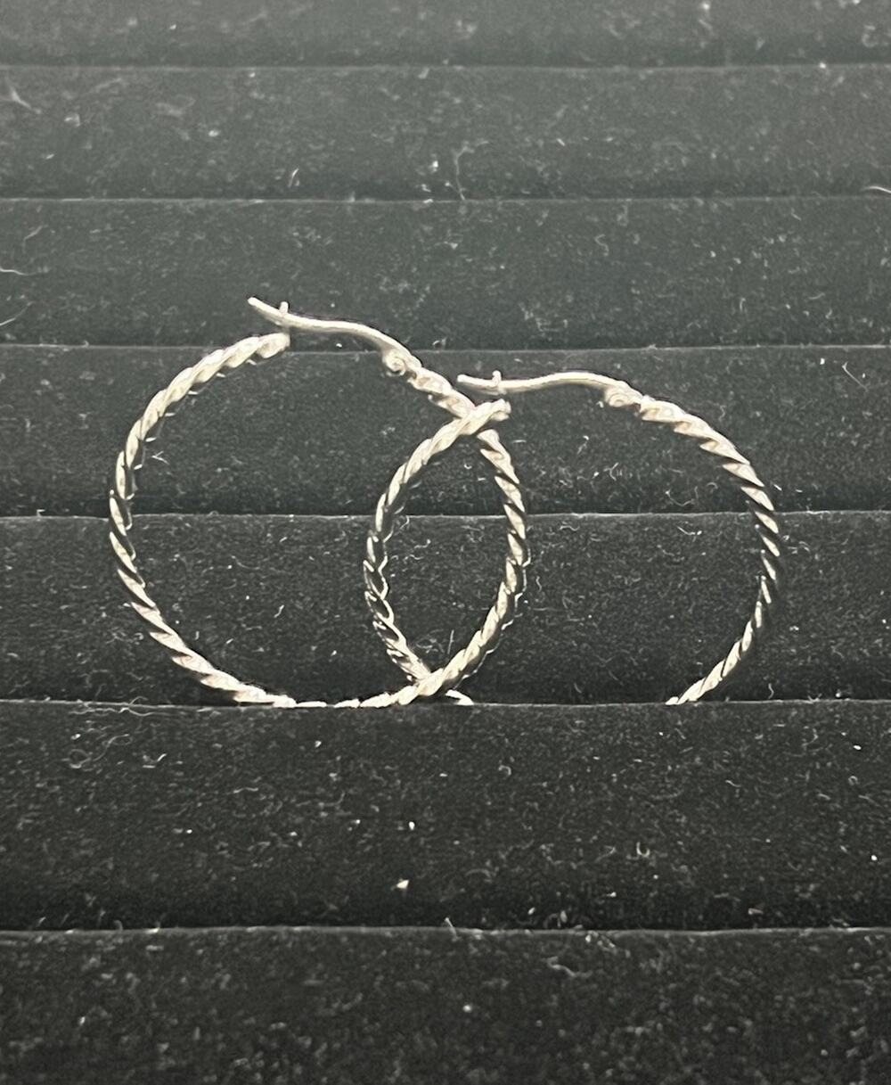 Stainless Steel Twisted Textured Hoop Earrings Geometric Zigzag Design